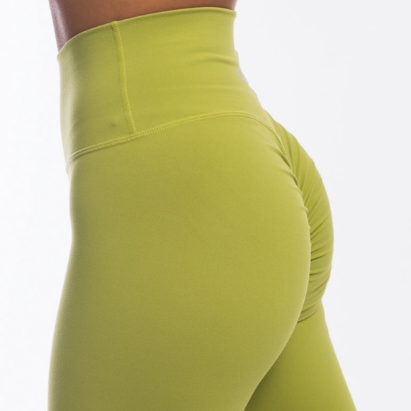 NEW ECHT Womens Scrunch Leggings - Picture 4 of 5